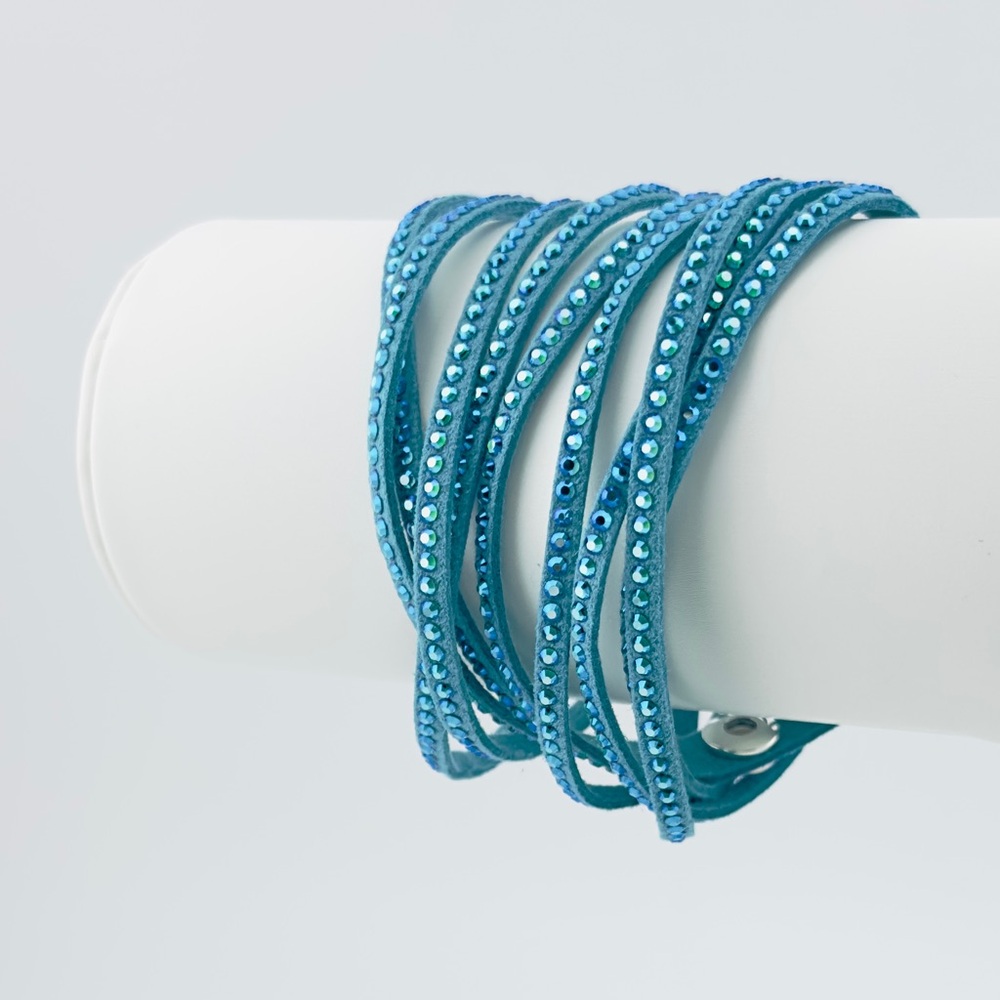 WRAP - STAR BRACELET, LAGUNA
Touchstone Crystal by Swarovski